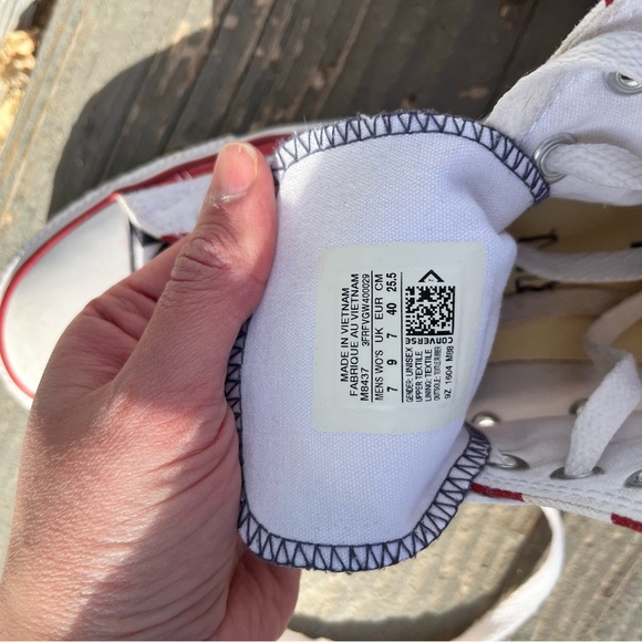 Converse American Flag High-Top Sneakers - Picture 7 of 7